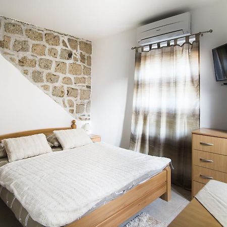 La Perla Luxury Apartments Split Room photo