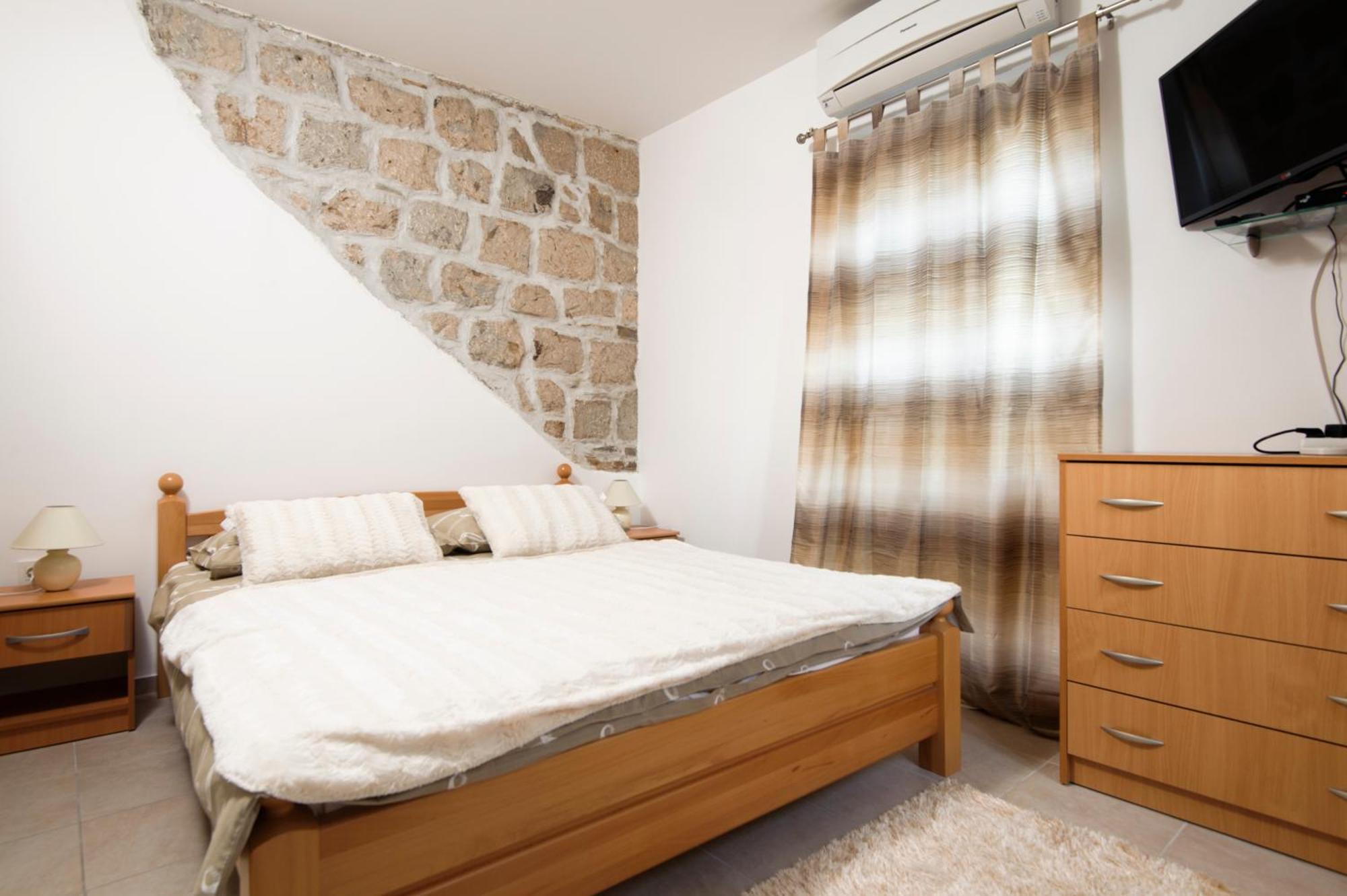 La Perla Luxury Apartments Split Room photo