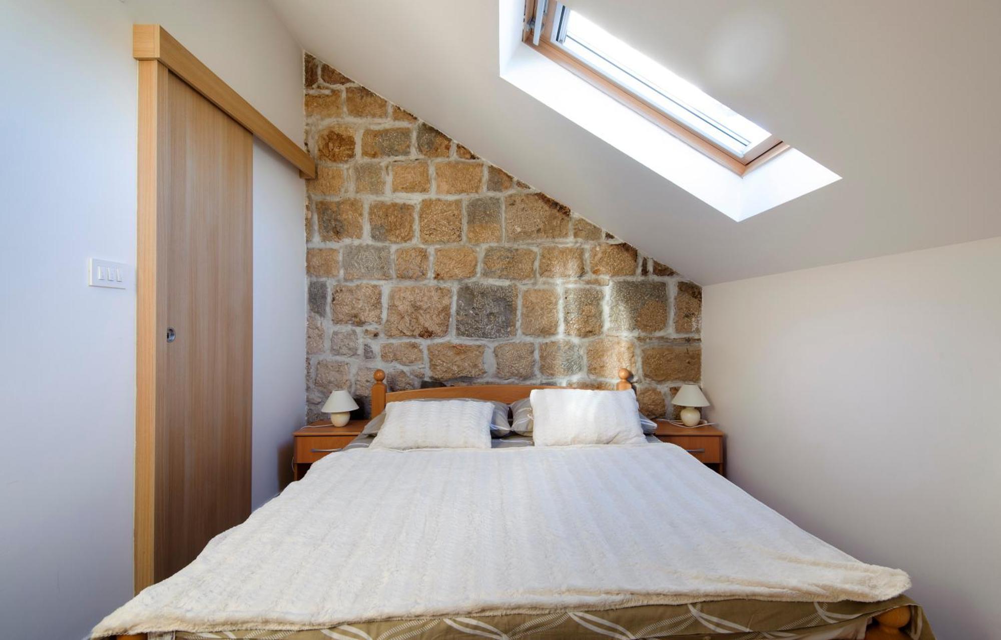 La Perla Luxury Apartments Split Room photo