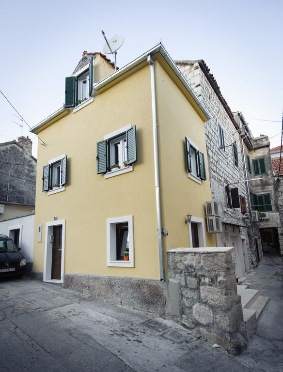La Perla Luxury Apartments Split Room photo